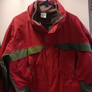 Columbia Men's Vibrant Red and Olive Jacket